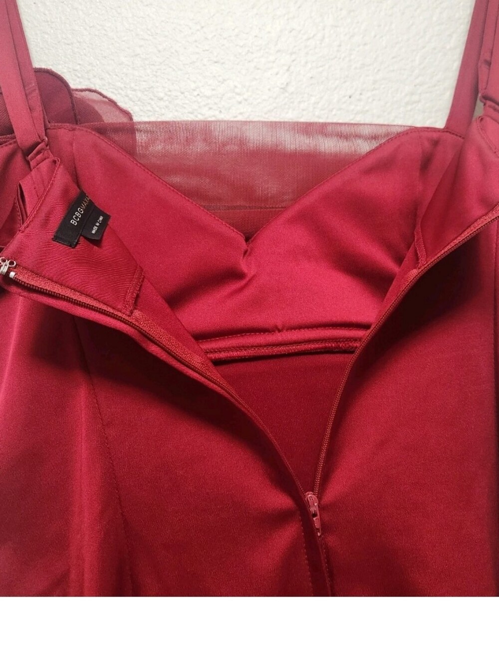 💐Vtg Y2K BCBG MAXAZRIA Runway Collection Dress 10 Burgundy Ruched Mesh Flower - Picture 9 of 16
